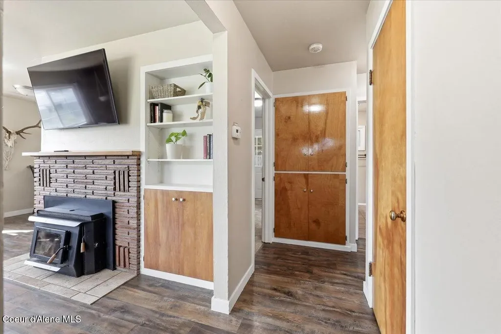 1109 E Larch Avenue Osburn ID 83849