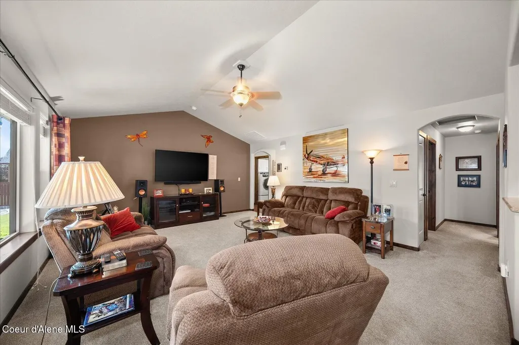 4356 E Amur Lane Post Falls ID 83854