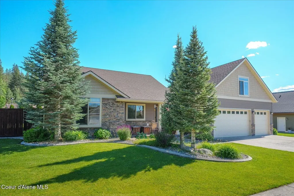 4356 E Amur Lane Post Falls ID 83854