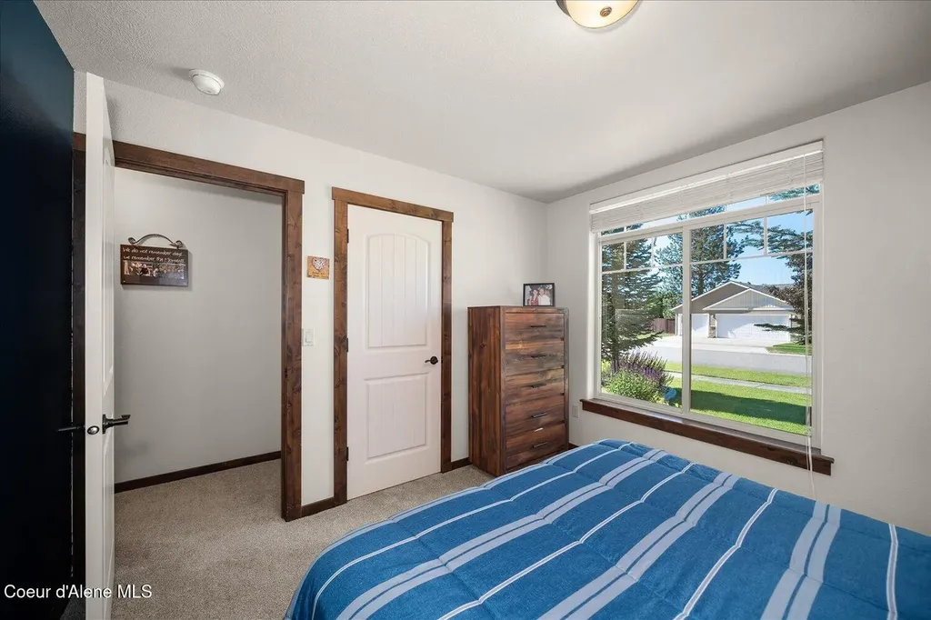 4356 E Amur Lane Post Falls ID 83854