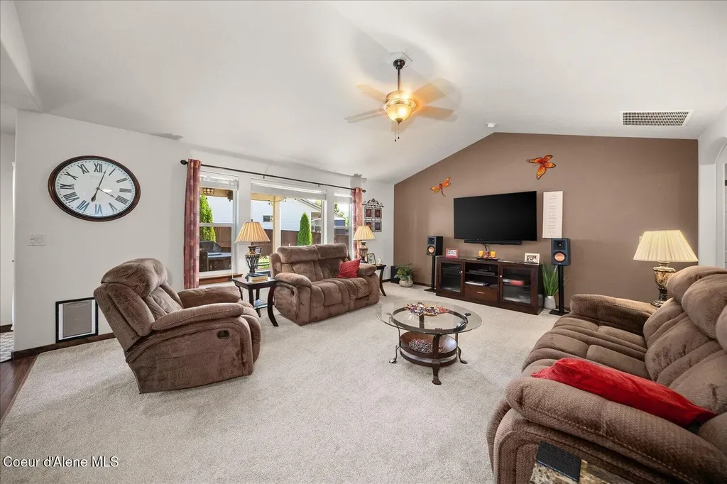 4356 E Amur Lane Post Falls ID 83854