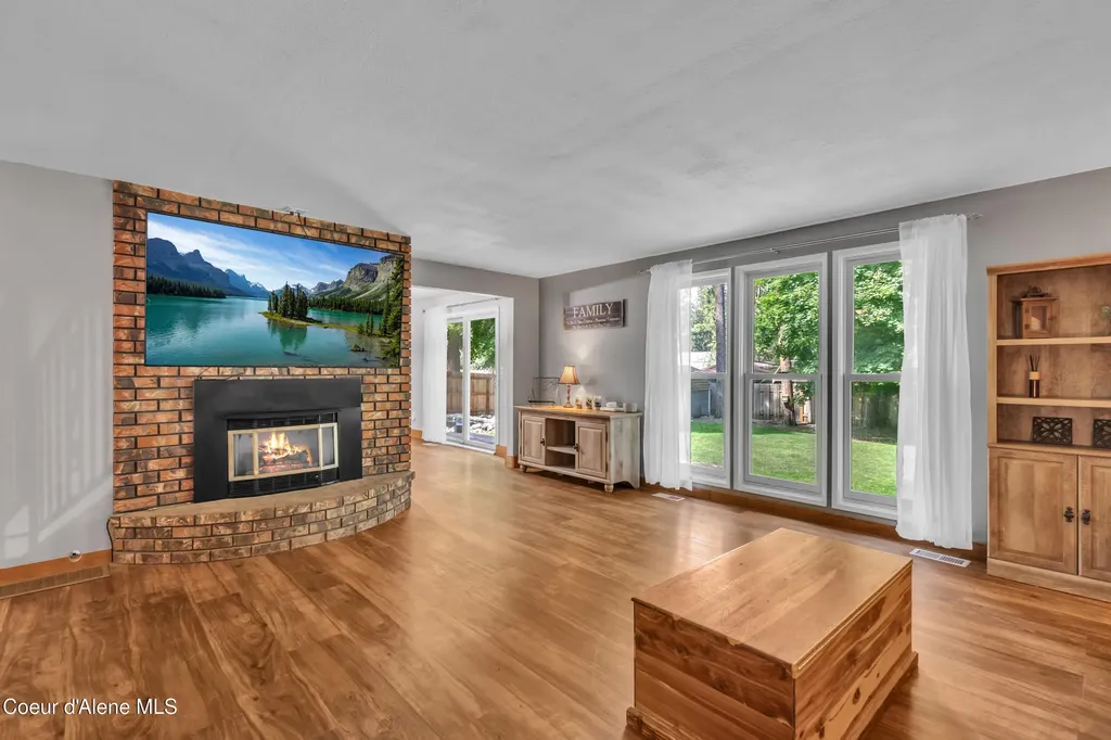 222 S Ross Point Road Post Falls ID 83854