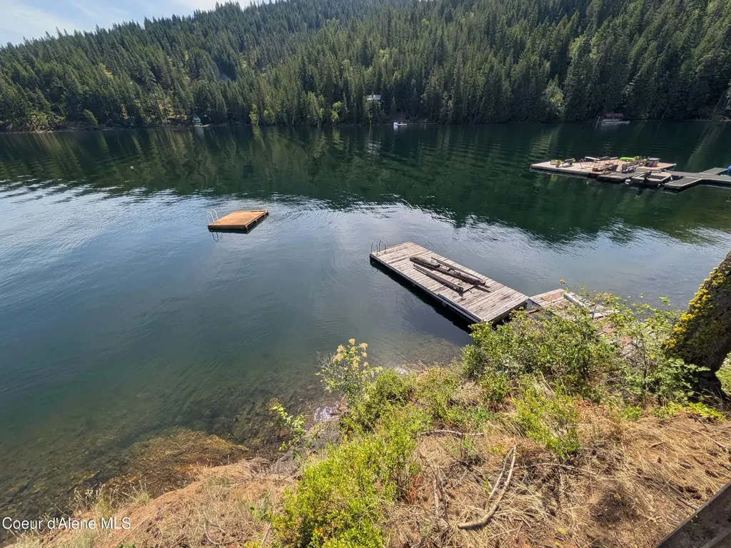 15886 S Spirit Lake Road Spirit Lake ID 83869
