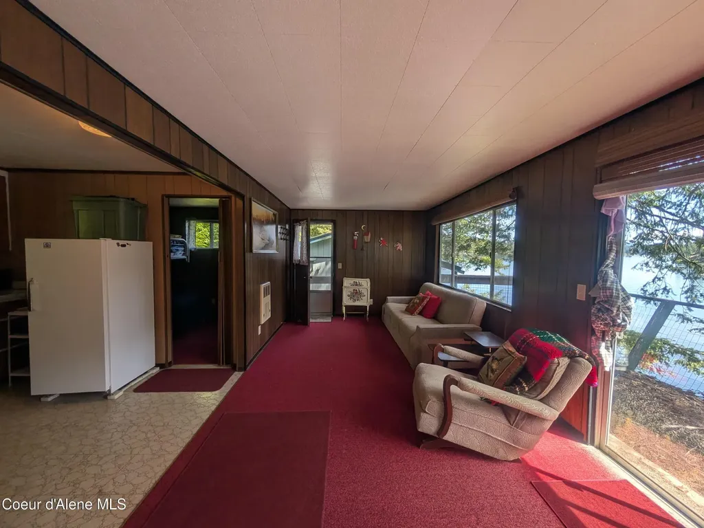 15886 S Spirit Lake Road Spirit Lake ID 83869