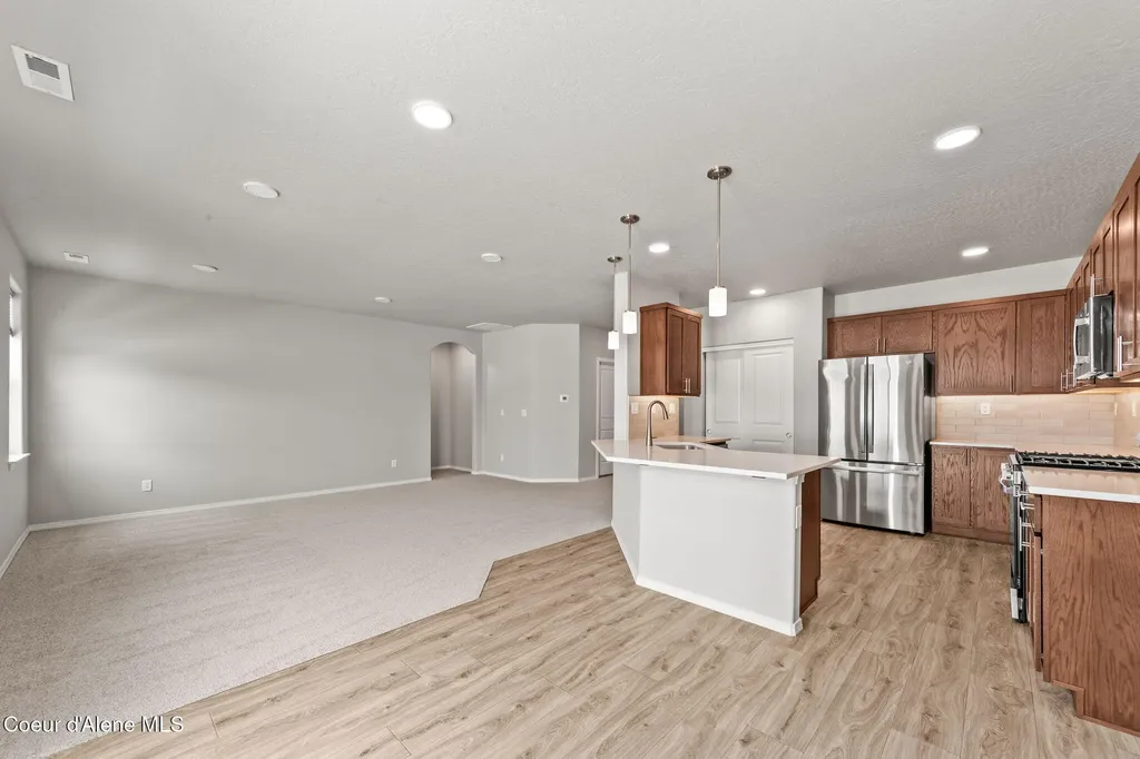 11842 N Lennon Lane Rathdrum ID 83858
