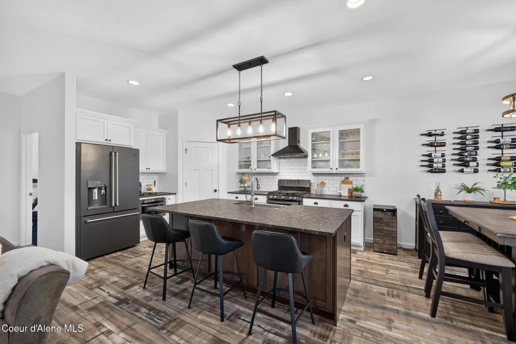 3234 W Giovanni Lane Hayden ID 83835