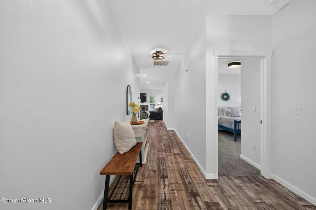 3234 W Giovanni Lane Hayden ID 83835