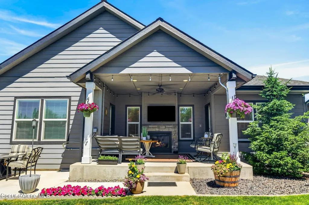 3234 W Giovanni Lane Hayden ID 83835