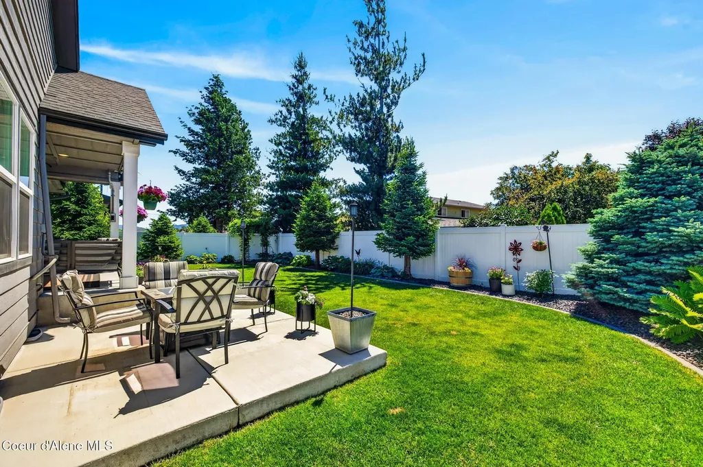 3234 W Giovanni Lane Hayden ID 83835