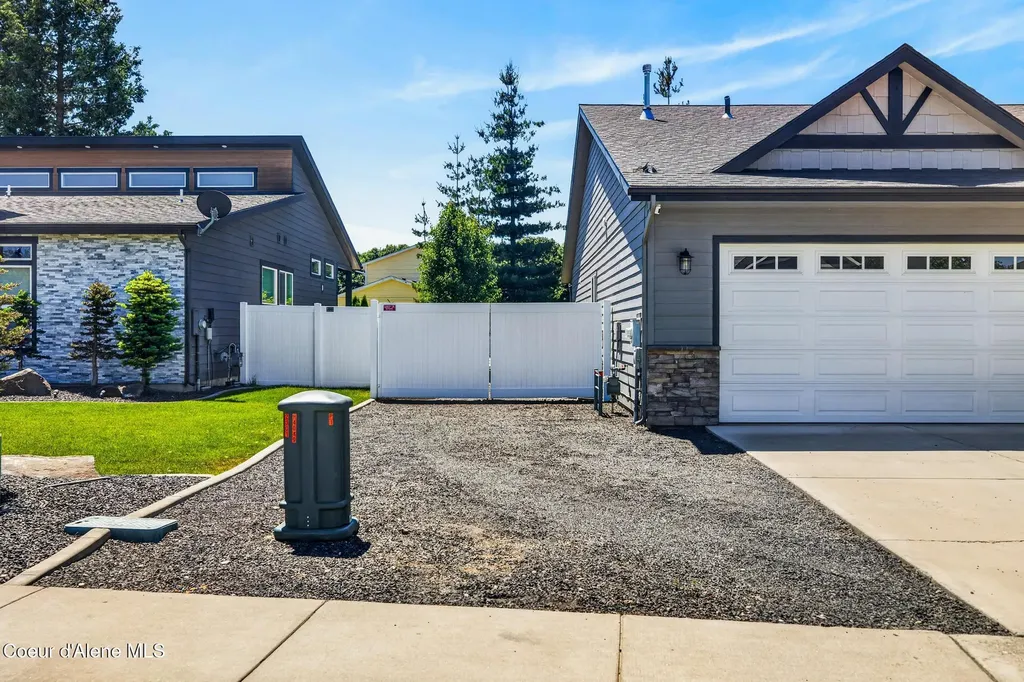 3234 W Giovanni Lane Hayden ID 83835