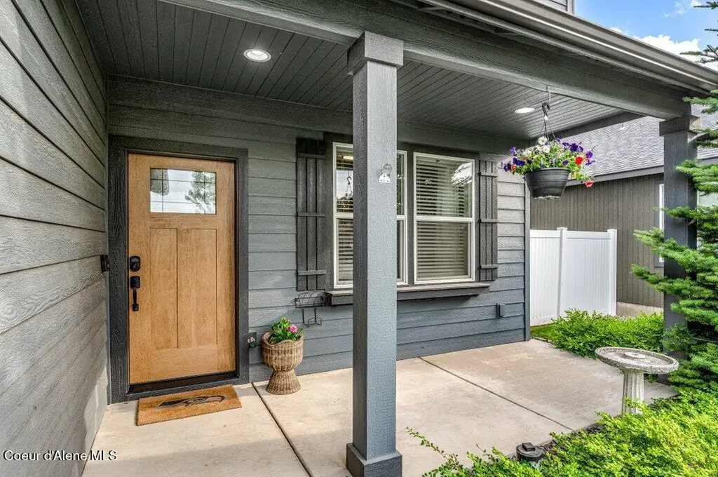6062 W Lofty Ridge Street Rathdrum ID 83858