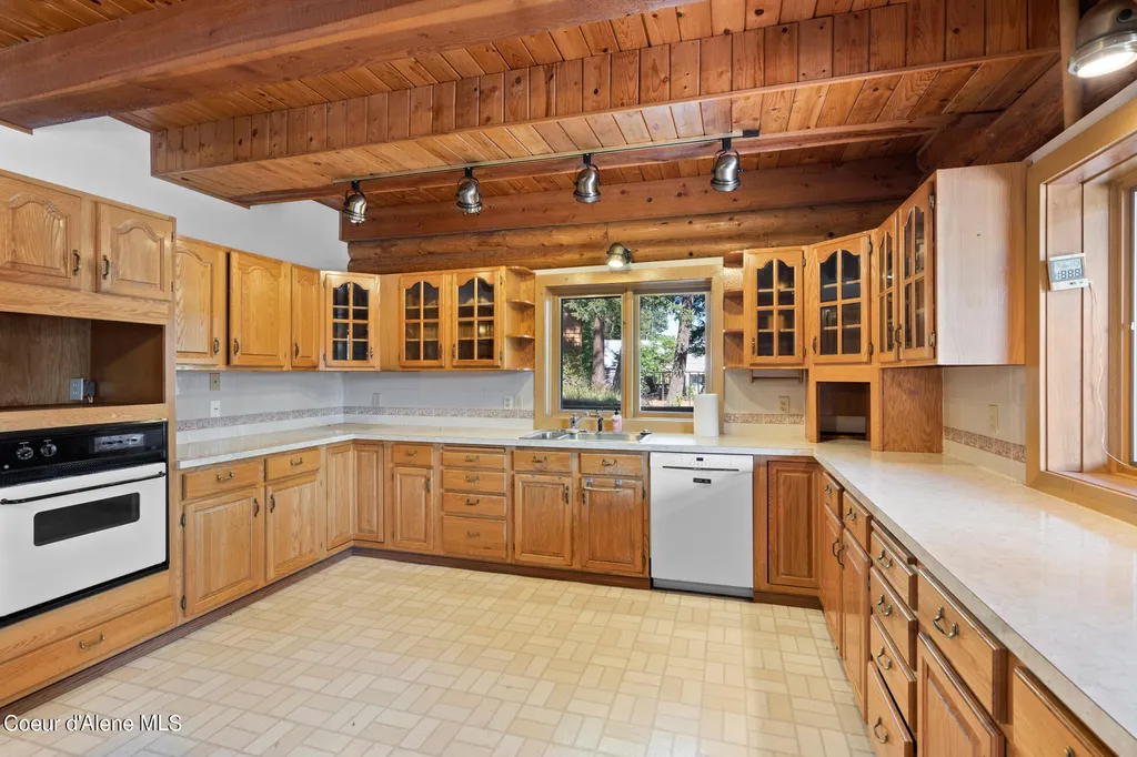 10375 W Shale Court Post Falls ID 83854