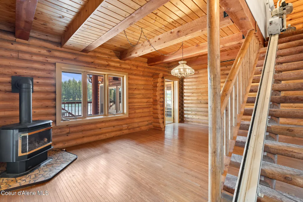 10375 W Shale Court Post Falls ID 83854