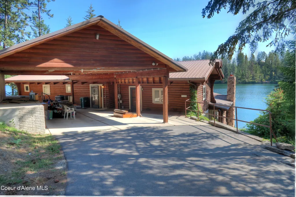 10375 W Shale Court Post Falls ID 83854