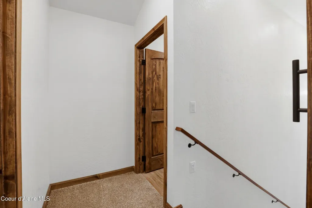 253 Hanaford Road Blanchard ID 83804