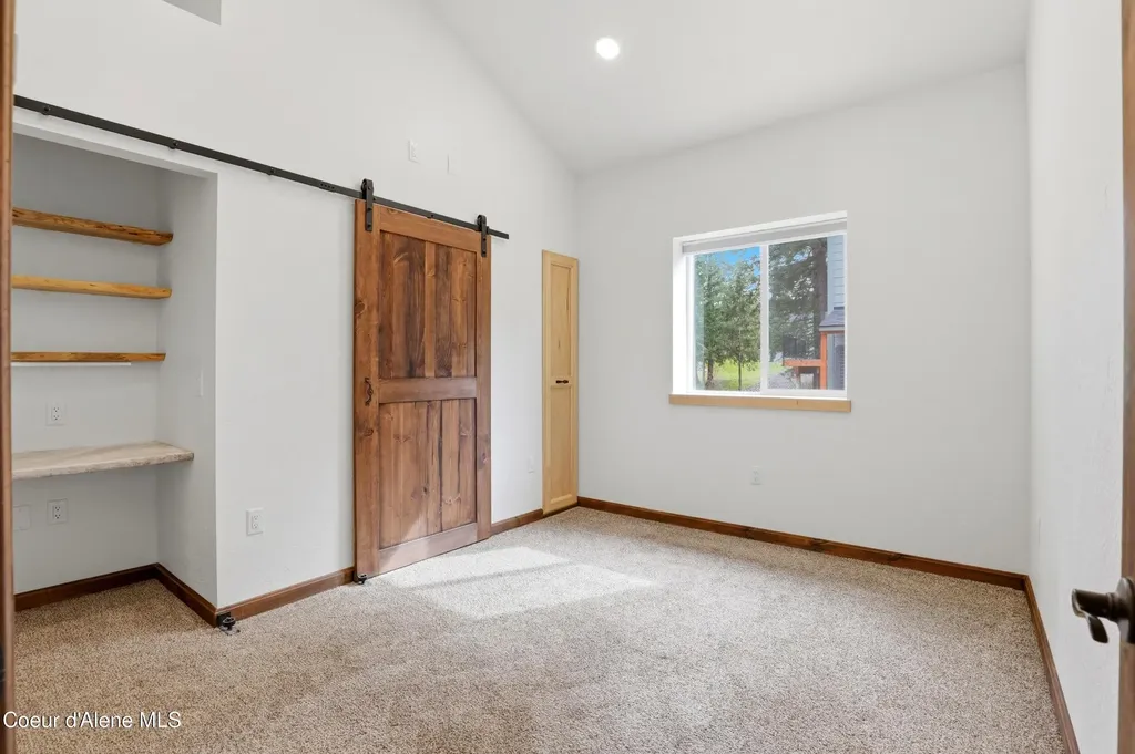 253 Hanaford Road Blanchard ID 83804