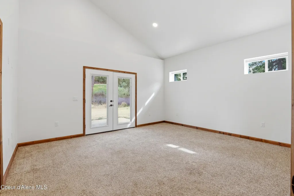 253 Hanaford Road Blanchard ID 83804