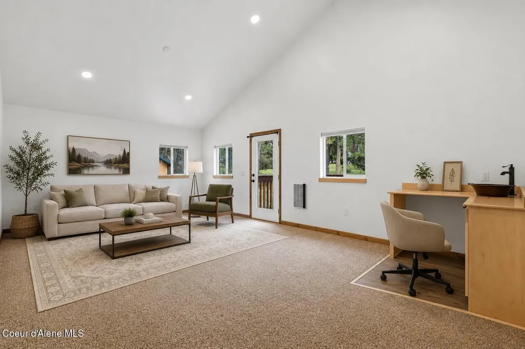 253 Hanaford Road Blanchard ID 83804