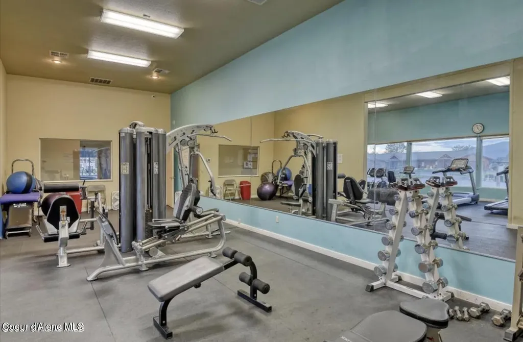 253 Hanaford Road Blanchard ID 83804