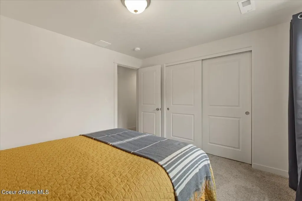 210 4th Street Dover ID 83825