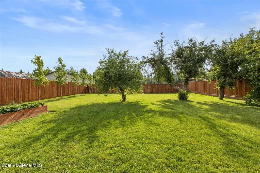 210 4th Street Dover ID 83825