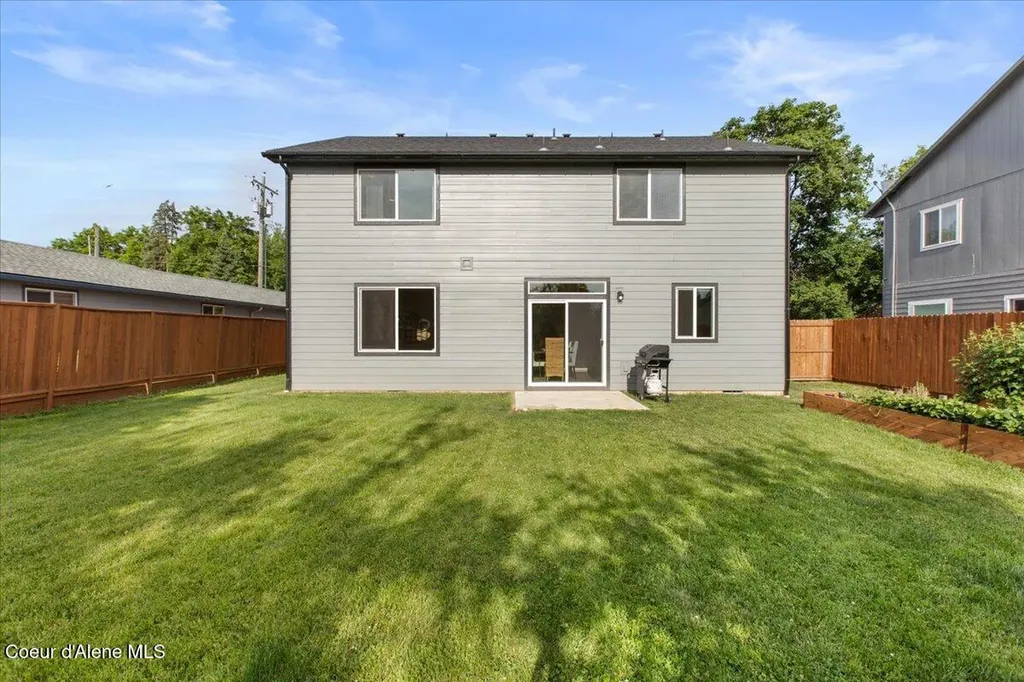 210 4th Street Dover ID 83825