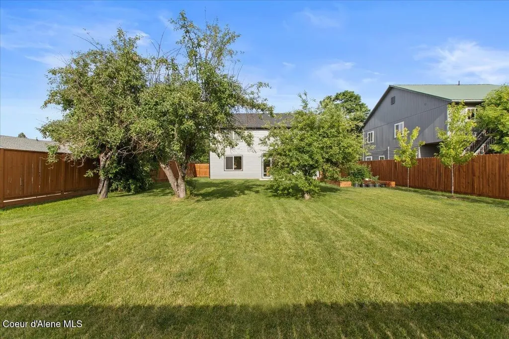210 4th Street Dover ID 83825