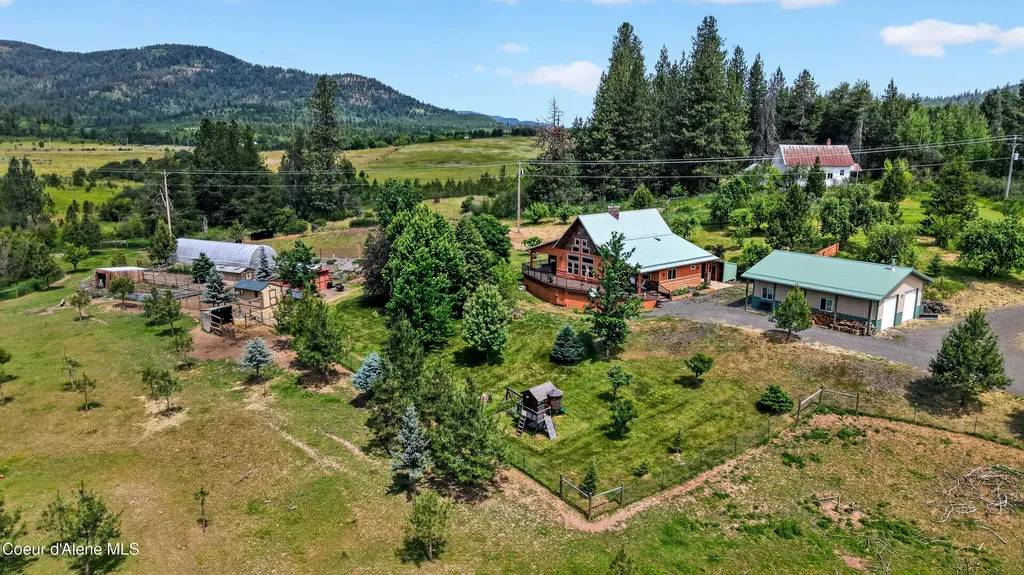 9831 W Hamaker Road Coeur D'alene ID 83814