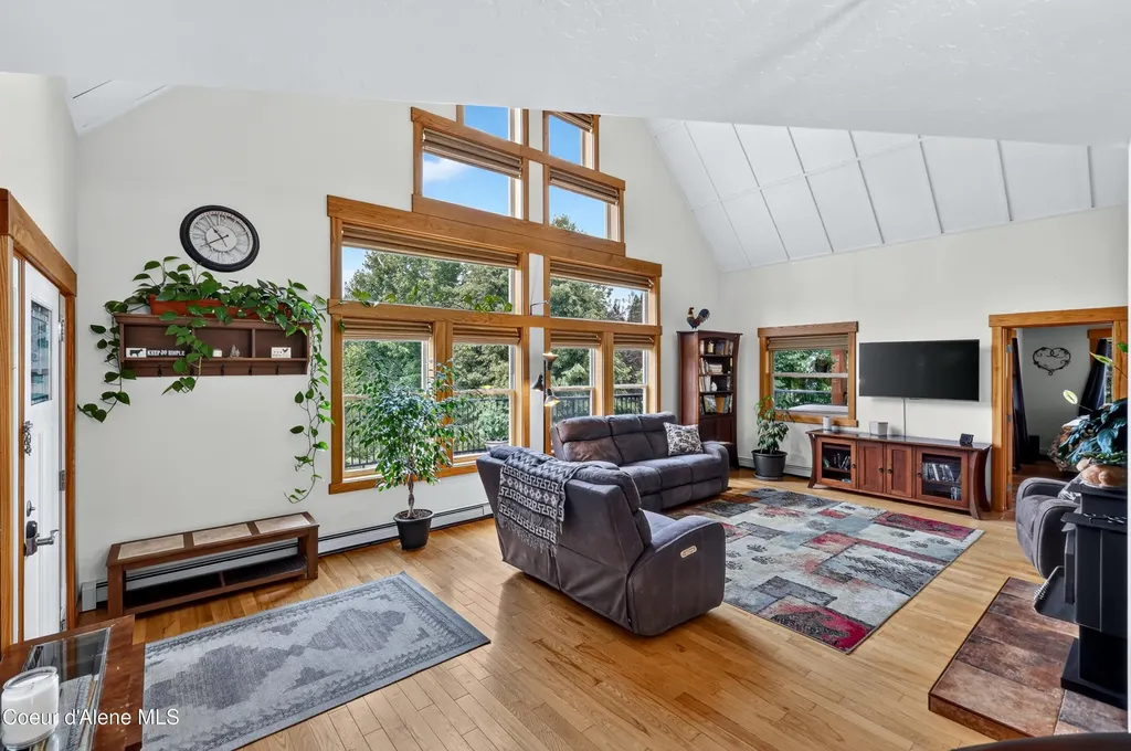 9831 W Hamaker Road Coeur D'alene ID 83814