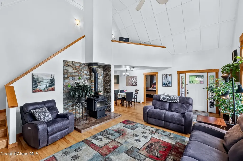 9831 W Hamaker Road Coeur D'alene ID 83814