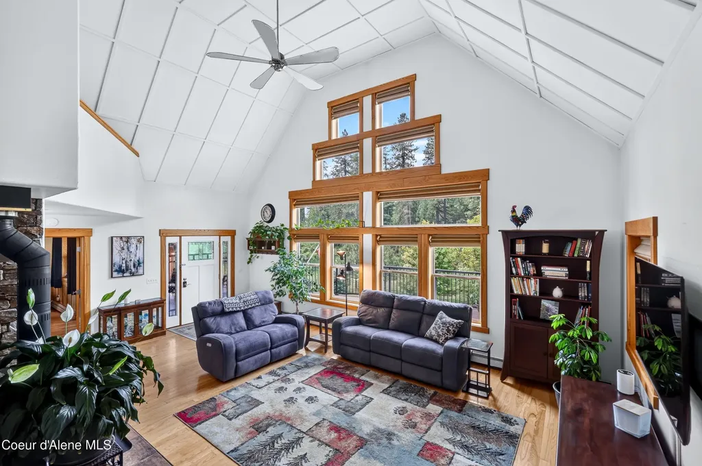 9831 W Hamaker Road Coeur D'alene ID 83814