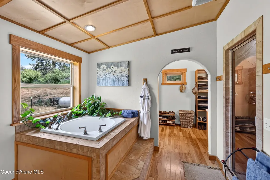 9831 W Hamaker Road Coeur D'alene ID 83814