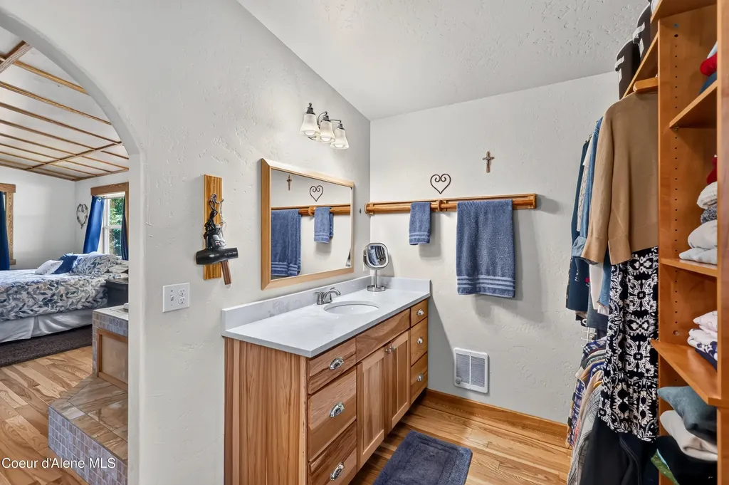 9831 W Hamaker Road Coeur D'alene ID 83814