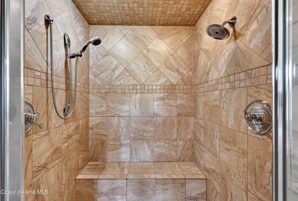 9831 W Hamaker Road Coeur D'alene ID 83814