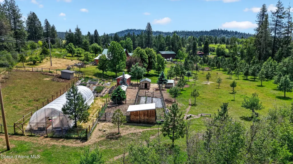 9831 W Hamaker Road Coeur D'alene ID 83814