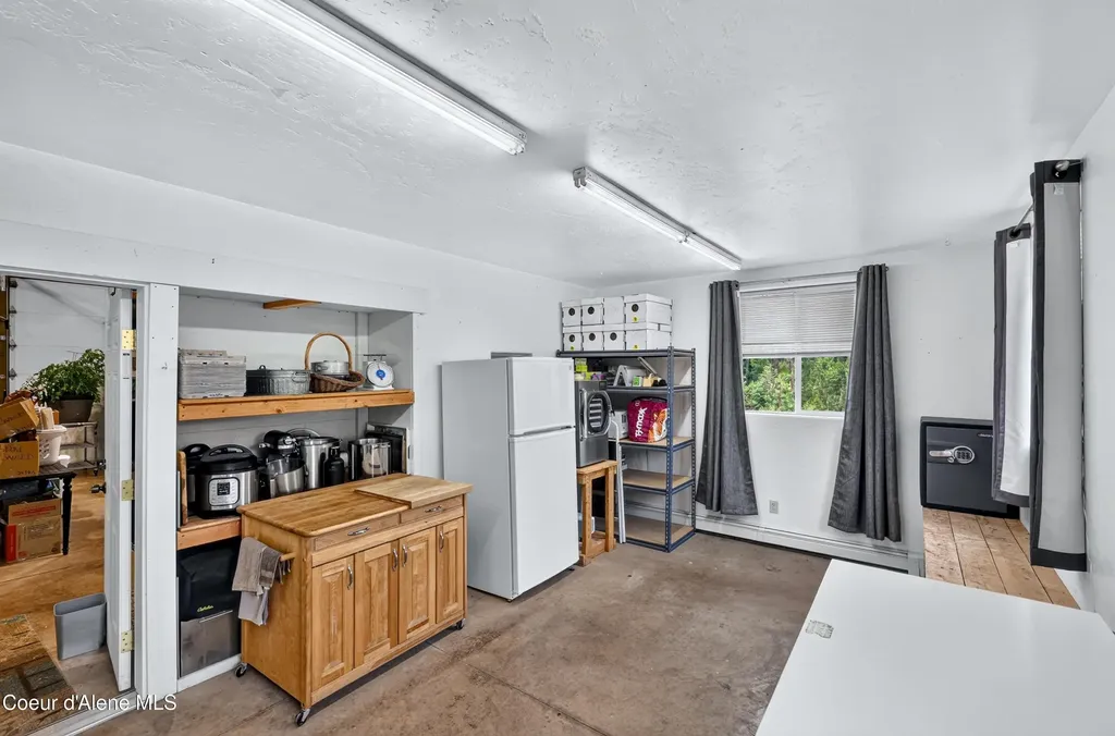 9831 W Hamaker Road Coeur D'alene ID 83814