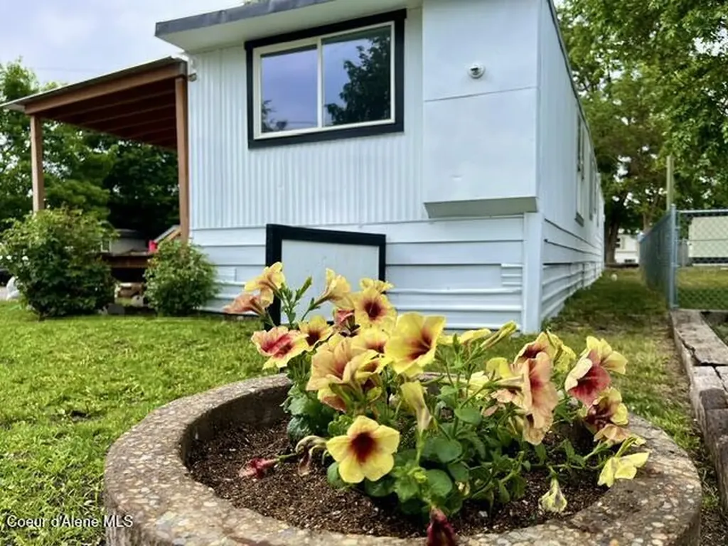 1200 N Maranatha Drive Post Falls ID 83854