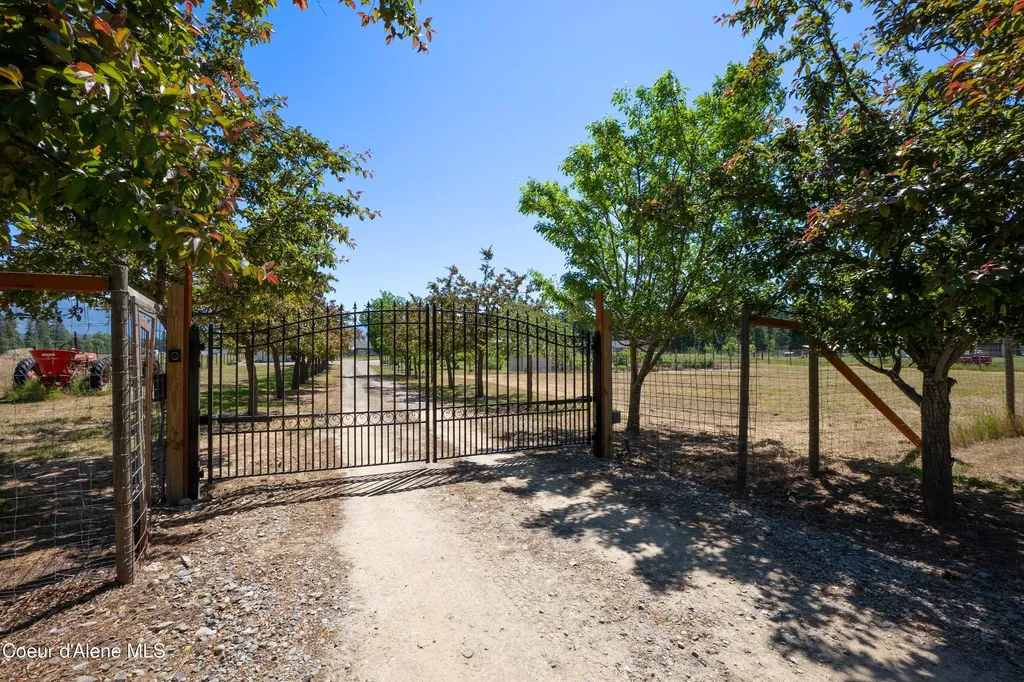 101 Zimmerman Road Moyie Springs ID 83845