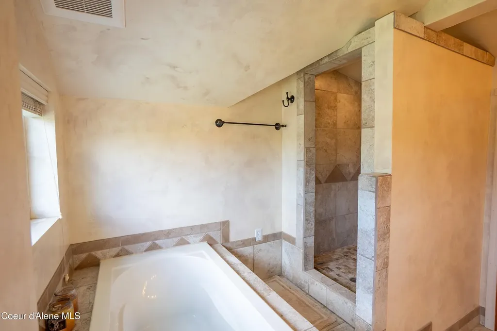 101 Zimmerman Road Moyie Springs ID 83845