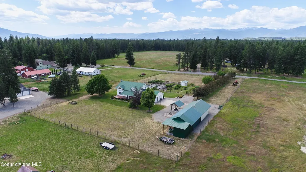 101 Zimmerman Road Moyie Springs ID 83845
