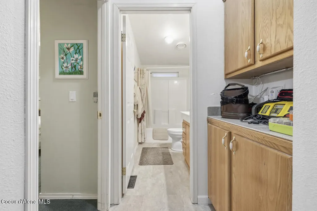 14884 N Batchelder Street Rathdrum ID 83858