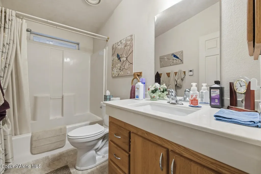 14884 N Batchelder Street Rathdrum ID 83858