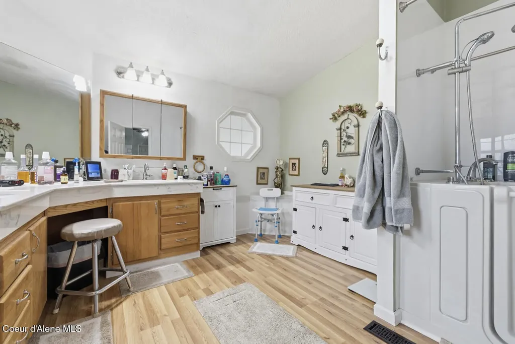 14884 N Batchelder Street Rathdrum ID 83858