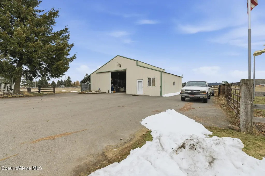 14884 N Batchelder Street Rathdrum ID 83858