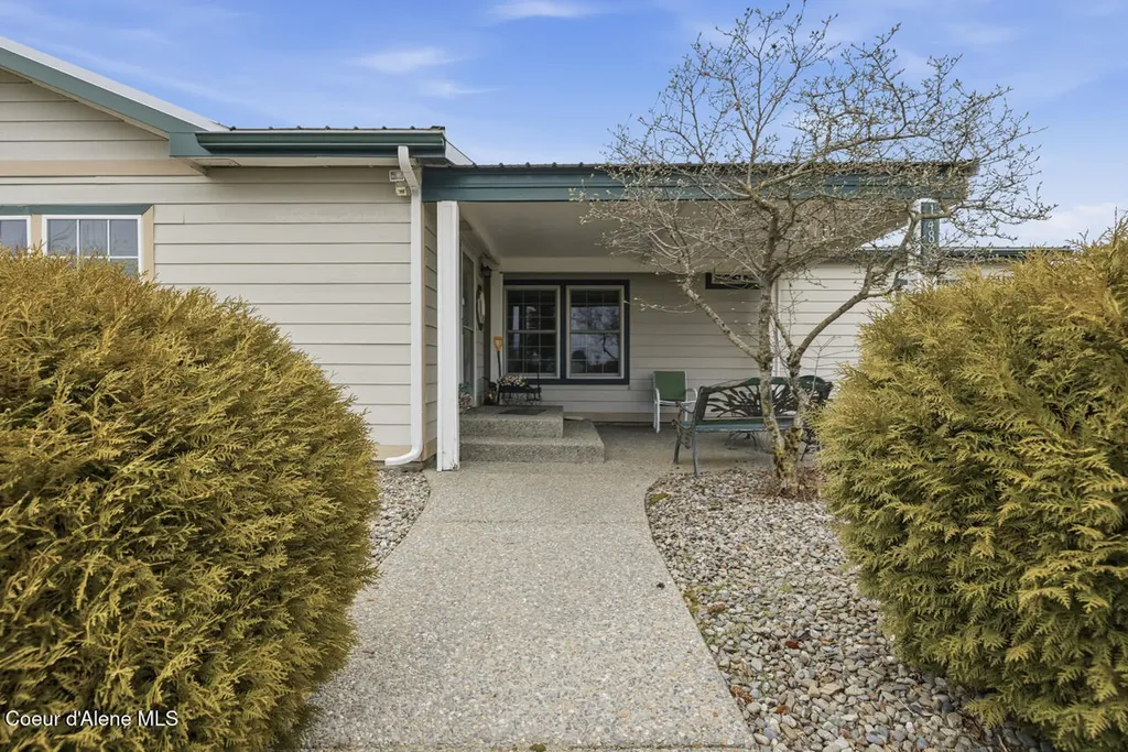 14884 N Batchelder Street Rathdrum ID 83858
