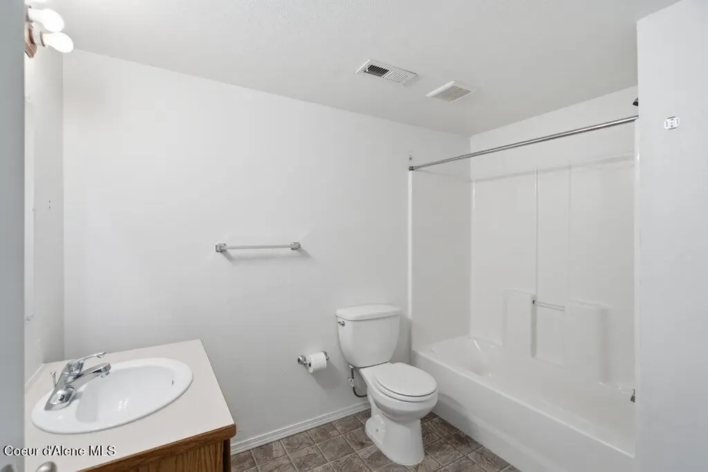6840 W Majestic Avenue Rathdrum ID 83858