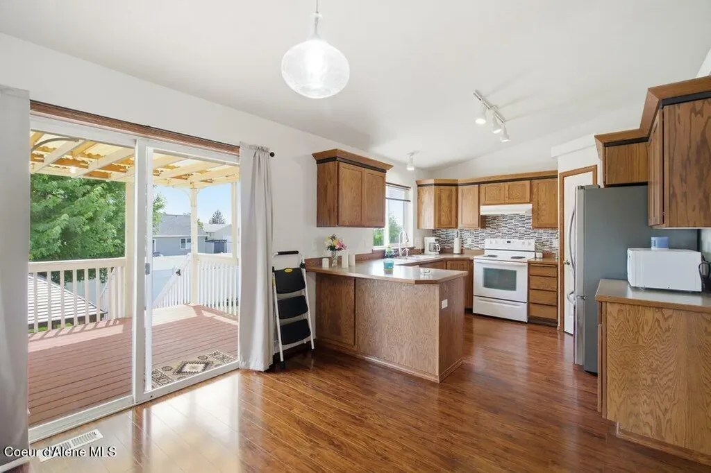6840 W Majestic Avenue Rathdrum ID 83858
