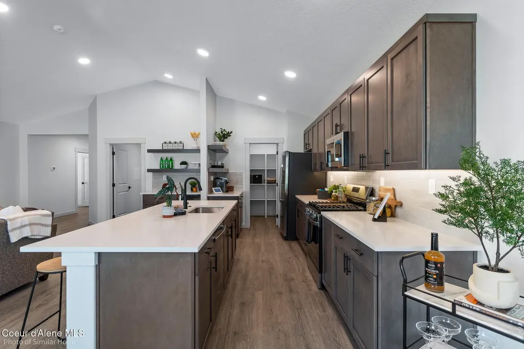 12185 W Kilkenny Drive Post Falls ID 83854