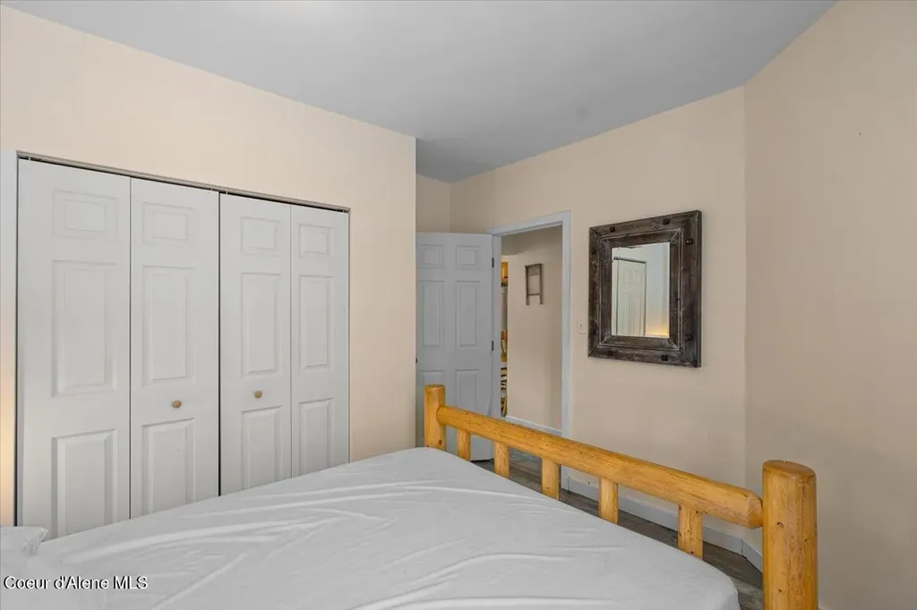 108 Dewey Street Mullan ID 83846