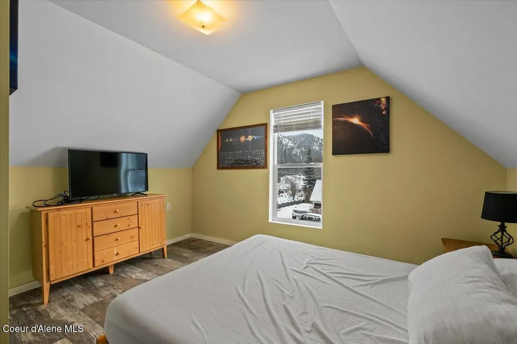 108 Dewey Street Mullan ID 83846